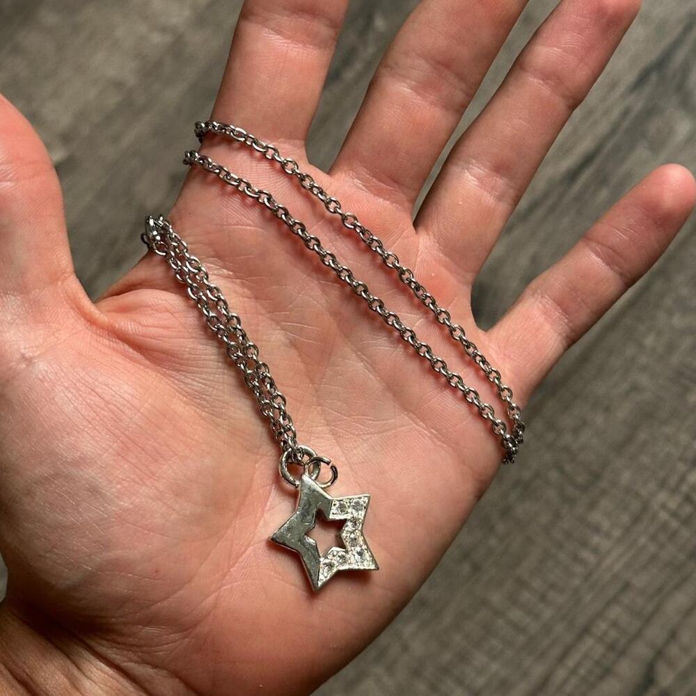 Vintage Y2K Silver Star Bedazzled Charm Chain Pendant Necklace